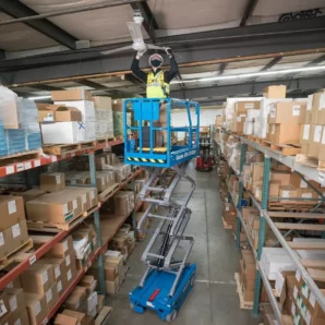 GS-1932m-E-Drive-Electric-Scissor-Lift-Working-at-height-on-light-fixings