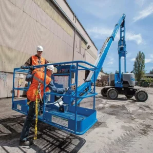 Z-6240-Articulated-Boom-Lift-2-People-operating-on-platform