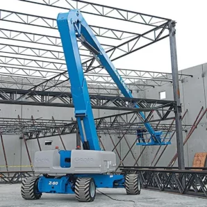 Z-8060-Articulated-Boom-Lift-working-on-steel-framework-1